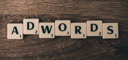 כיצד עובד קידום ממומן?